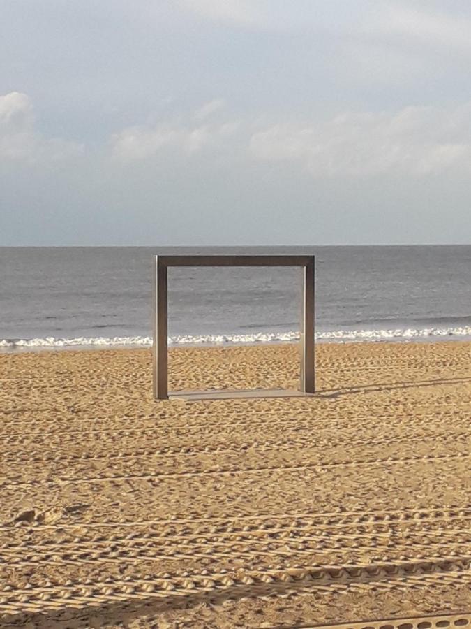 Studio Spacieux 50 M2 Pour 2+2 Tout Confort Knokke-Heist Dış mekan fotoğraf